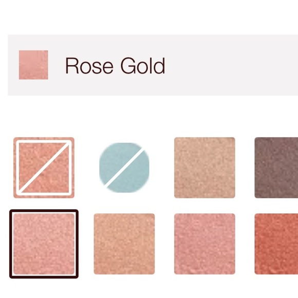 Charlotte Tilbury EYES TO MESMERISE
ROSE GOLD - Picture 7 of 9